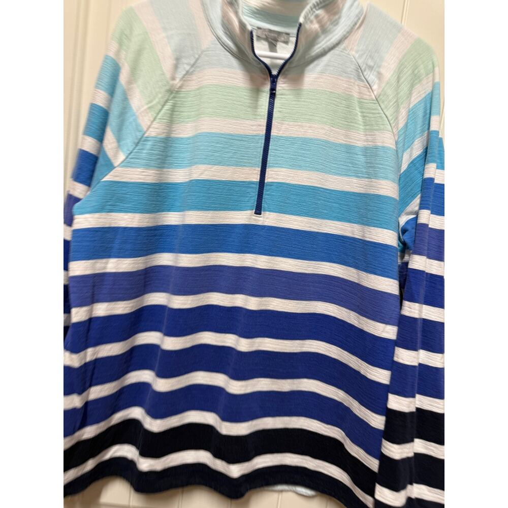 Talbots Multicolor Blue Ombre Stripe zip neck Top  UPF 50 Womens  Size XL - Picture 2 of 5